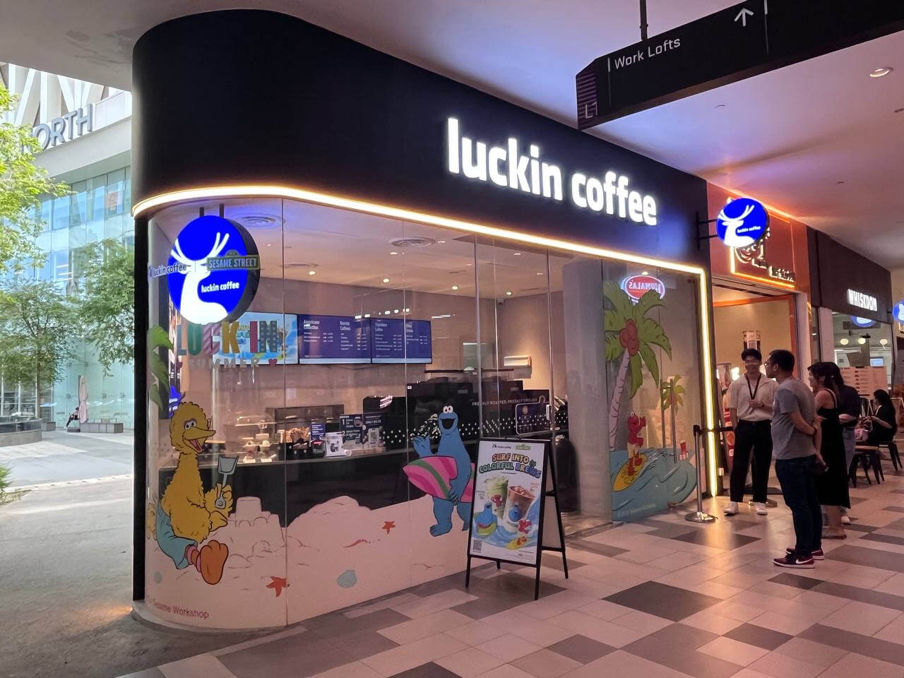 Luckin Coffee's outer area